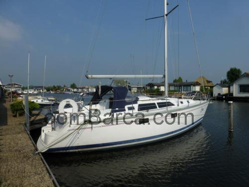 Hunter 33.5 scheda tecnica e recensioni